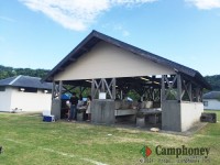 テントサイトの炊事場